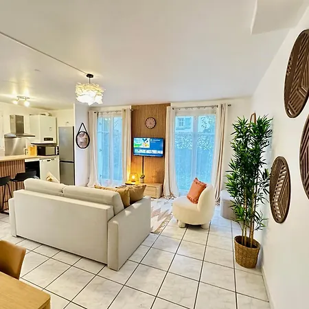 בית נופש Maison Le A, A 2 Pas De Disneyland סאריס