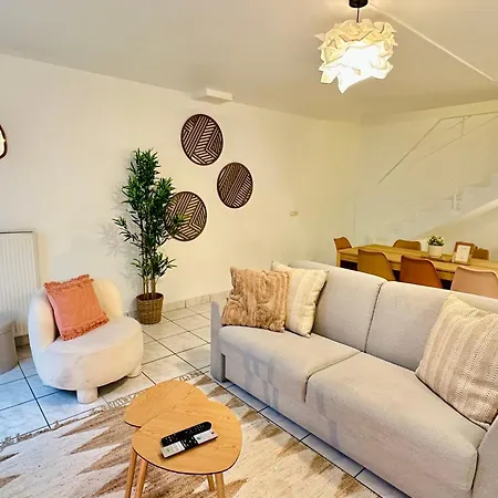 Maison Le A, A 2 Pas De Disneyland سيري