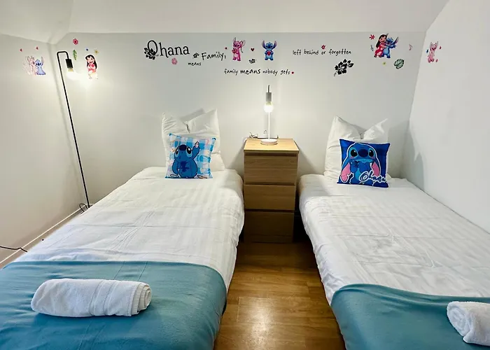 Maison Le A, A 2 Pas De Disneyland 펜션 *